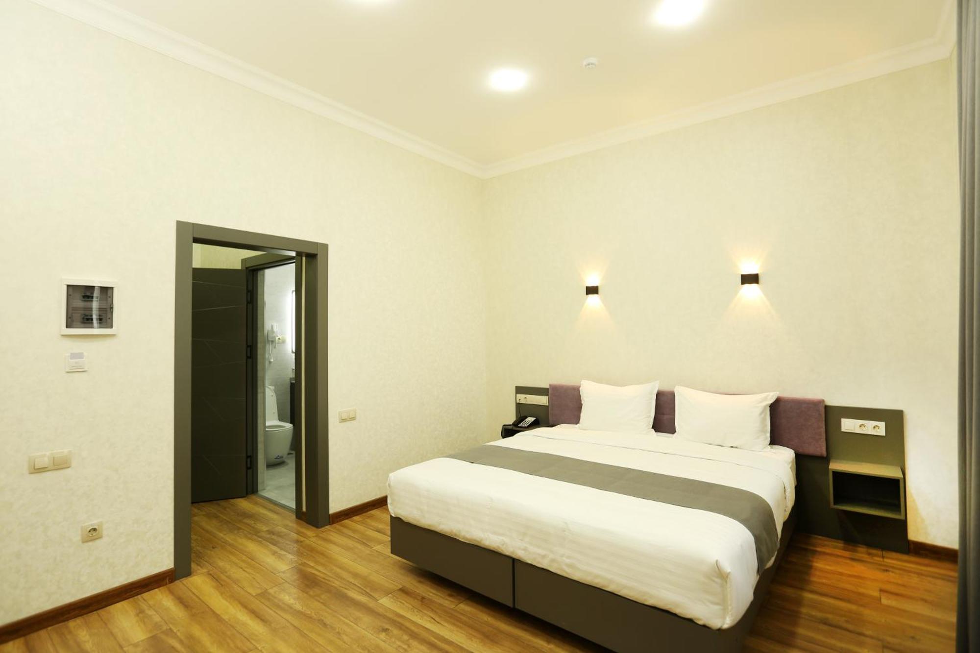 Parklane Hotel Ташкент Экстерьер фото